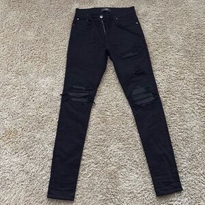 Amira jeans